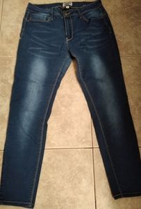 Denim Blvd jeans